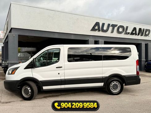 Used 2016 Ford Transit 150 XL RWD image 4