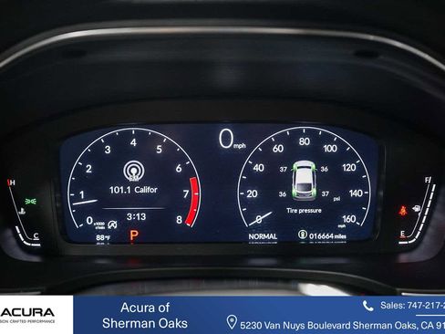 Used 2025 Acura Integra image 28