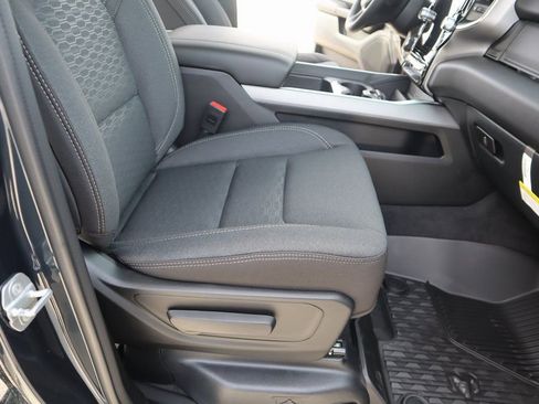 New 2026 RAM 1500 Big Horn AWD/4WD image 14