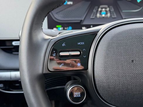 Used 2023 Hyundai Ioniq 5 Limited image 5