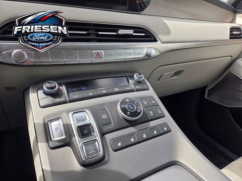 Used 2021 Hyundai Palisade Limited w/ Winter Package AWD/4WD image 22