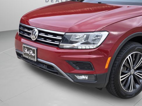 Used 2019 Volkswagen Tiguan SEL FWD image 35