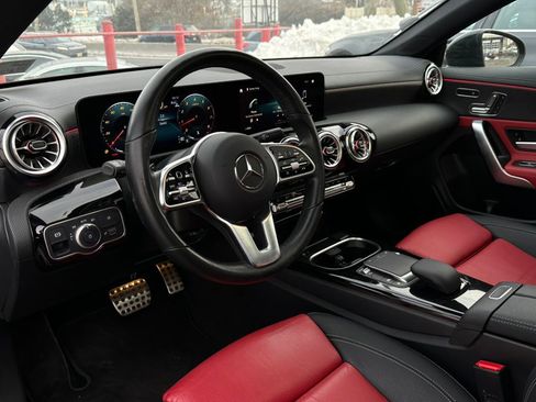 Used 2023 Mercedes-Benz CLA 250 4MATIC image 18