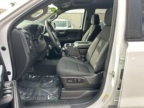 Used 2022 Chevrolet Silverado 1500 Custom Trail Boss w/ Safety Confidence Package image 16