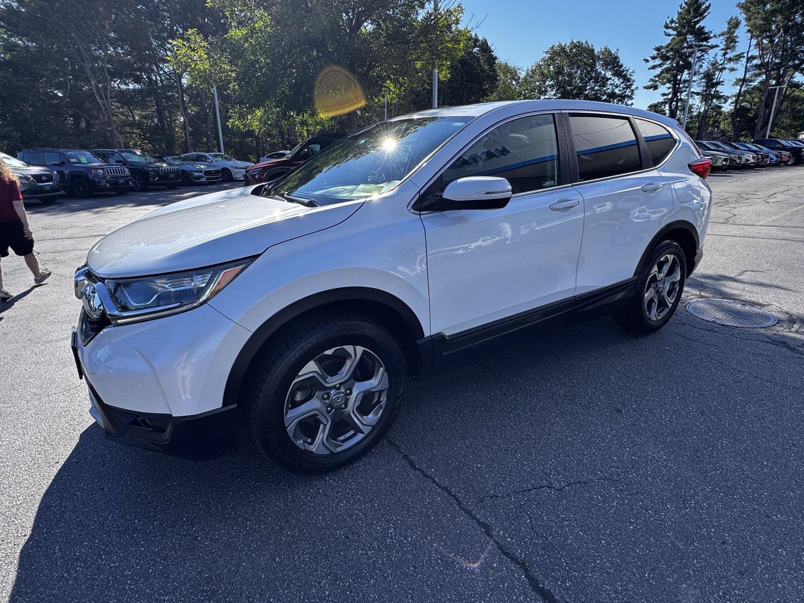 Used 2019 Honda CR-V EX image 3