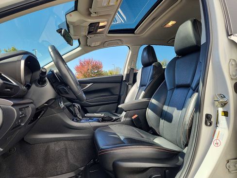 Used 2020 Subaru Crosstrek 2.0i Limited w/ Moonroof Package w/Navigation image 13