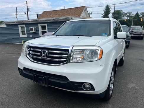Used 2015 Honda Pilot EX image 2
