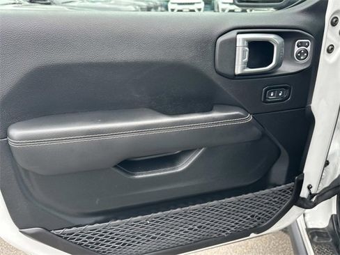 Certified 2021 Jeep Wrangler Unlimited Rubicon image 8