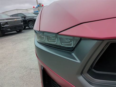 Used 2025 Ford Mustang Dark Horse image 10