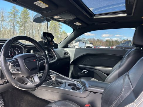 Used 2015 Dodge Challenger SXT Plus w/ Sound Group II RWD image 11