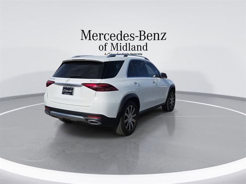Used 2024 Mercedes-Benz GLE 450 GLE 450 Exclusive 4MATIC image 8