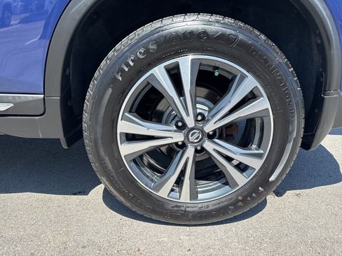 Used 2017 Nissan Rogue SL w/ SL Premium Package AWD/4WD image 28