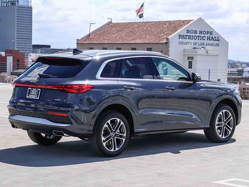 New 2026 Audi Q5 Premium AWD/4WD image 4