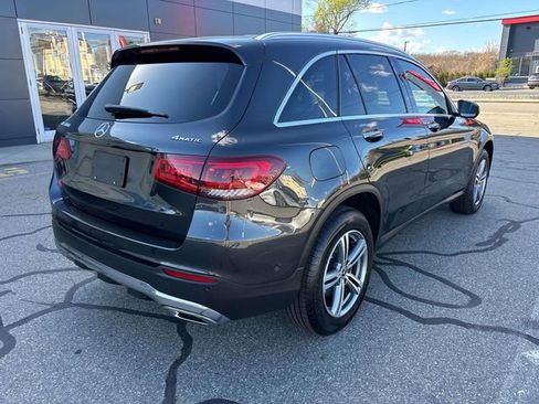 Used 2021 Mercedes-Benz GLC 300 4MATIC image 5