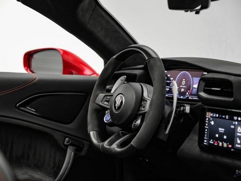 Used 2023 Maserati MC20 Spyder RWD image 70