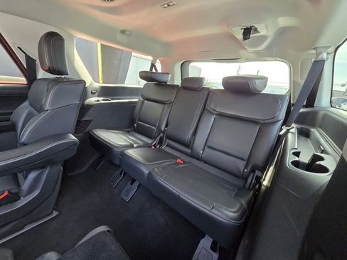 Used 2025 Ford Expedition Max Platinum w/ Driver's Package image 18