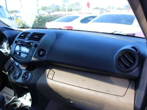 Used 2011 Toyota RAV4 Limited image 29