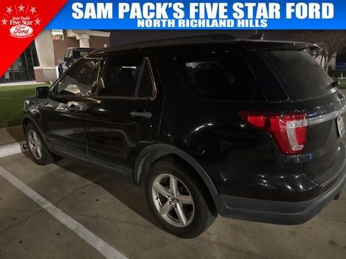 Used 2019 Ford Explorer FWD image 4
