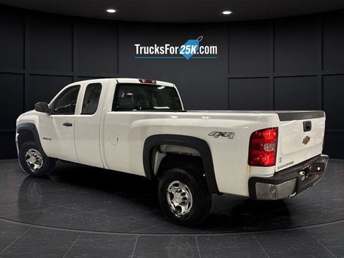 Used 2010 Chevrolet Silverado 2500 W/T image 3
