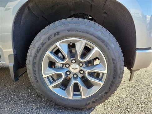 New 2026 Chevrolet Silverado 1500 RST w/ Z71 Off-Road Package image 3