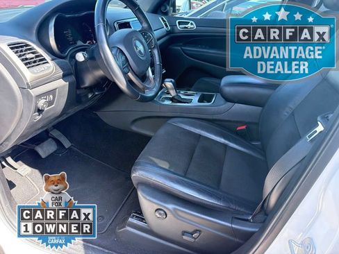 Used 2021 Jeep Grand Cherokee Laredo X RWD image 8