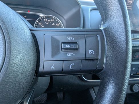 Used 2023 Nissan Rogue S image 24