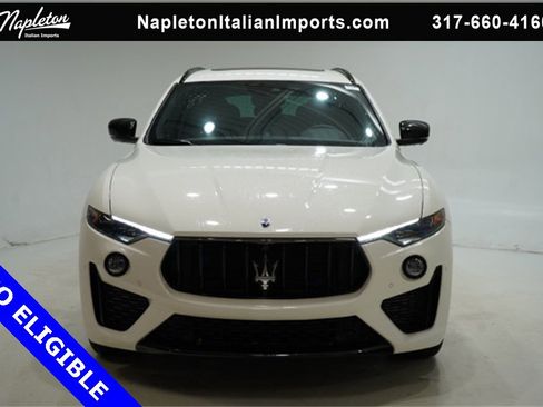 Used 2024 Maserati Levante GT Ultima image 2