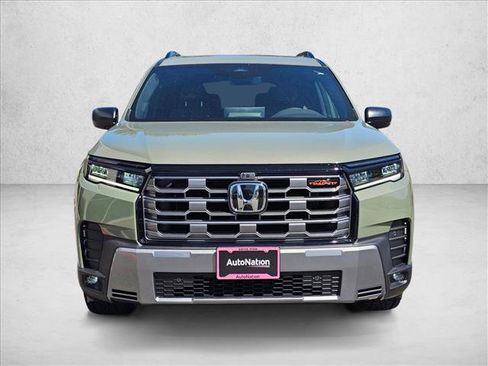 New 2026 Honda Pilot TrailSport image 8