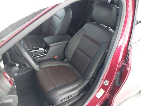New 2023 Chevrolet Blazer RS w/ Enhanced Convenience Package FWD image 23