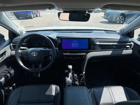 Used 2026 Toyota Camry XLE w/ Premium Package AWD/4WD image 10