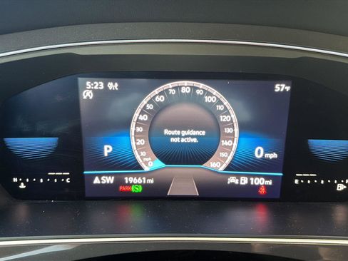 Certified 2023 Volkswagen Tiguan SE R-Line AWD/4WD image 20