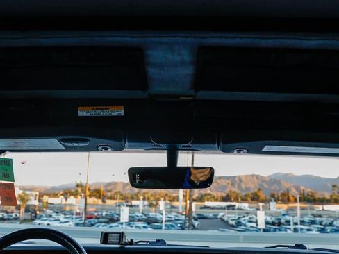 Used 2019 Jeep Wrangler Rubicon image 17