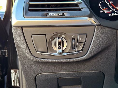 Used 2024 BMW X3 sDrive30i w/ Convenience Package image 30