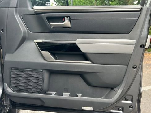 Used 2024 Toyota Tundra Limited image 25