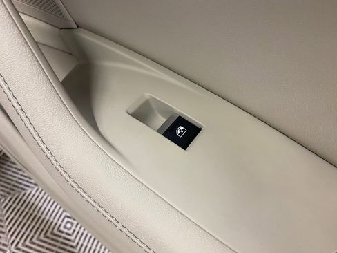 Used 2023 Audi A6 Premium Plus w/ Premium Plus Package image 17