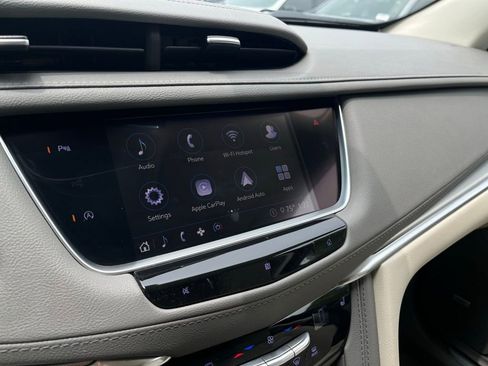 Used 2020 Cadillac XT5 Premium Luxury FWD image 20