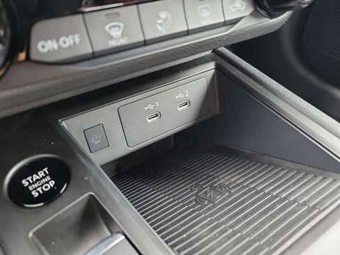 New 2026 Nissan Kicks SV FWD image 29