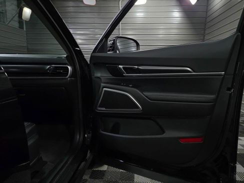 Used 2023 Kia Telluride S w/ S Sunroof Package image 13