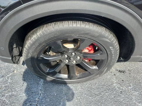 Used 2023 Ford Explorer ST w/ Equipment Group 401A AWD/4WD image 9