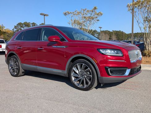 Used 2019 Lincoln Nautilus Reserve w/ Driver Assistance Package image 3
