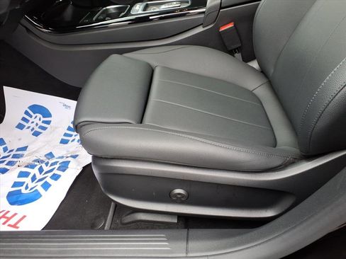 Certified 2025 Mercedes-Benz CLA 250 4MATIC image 15