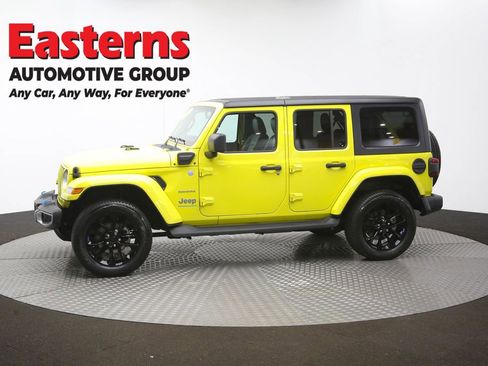 Used 2023 Jeep Wrangler Unlimited Sahara AWD/4WD image 58