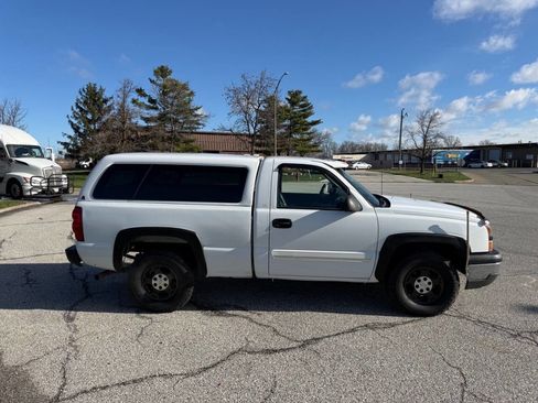 Used 2003 Chevrolet Silverado 1500 LS w/ Suspension Package, Off-Road image 5