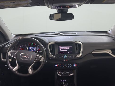 Used 2023 GMC Terrain SLE w/ Driver Convenience Package AWD/4WD image 11