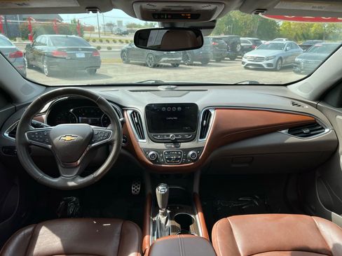 Used 2016 Chevrolet Malibu Premier w/ Driver Confidence Package image 9