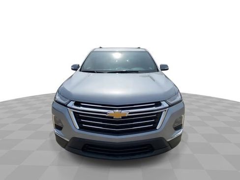 Used 2024 Chevrolet Traverse LT FWD image 5