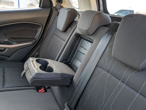 Used 2020 Ford EcoSport SE image 32