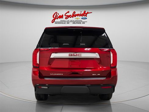 Used 2023 GMC Yukon SLE image 5
