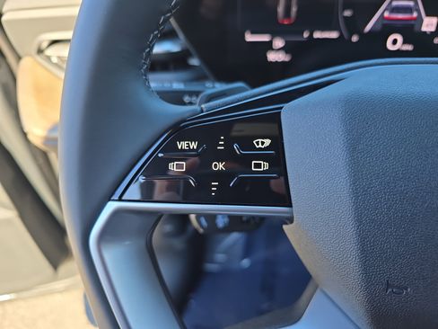 New 2025 Audi Q5 Premium Plus image 17