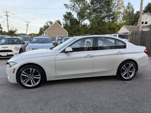 Used 2017 BMW 330i xDrive Sedan AWD/4WD image 5